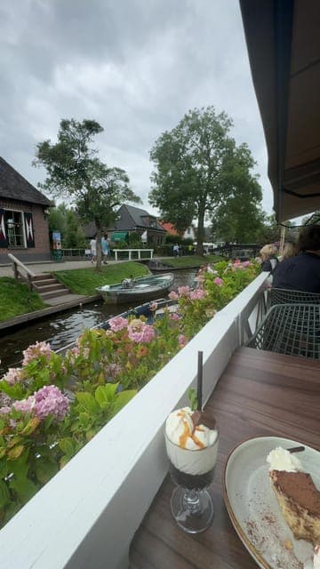 undefined Gallery Image 4