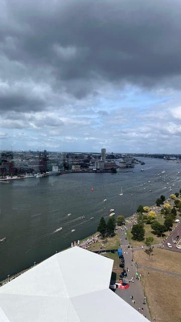 undefined Gallery Image 4