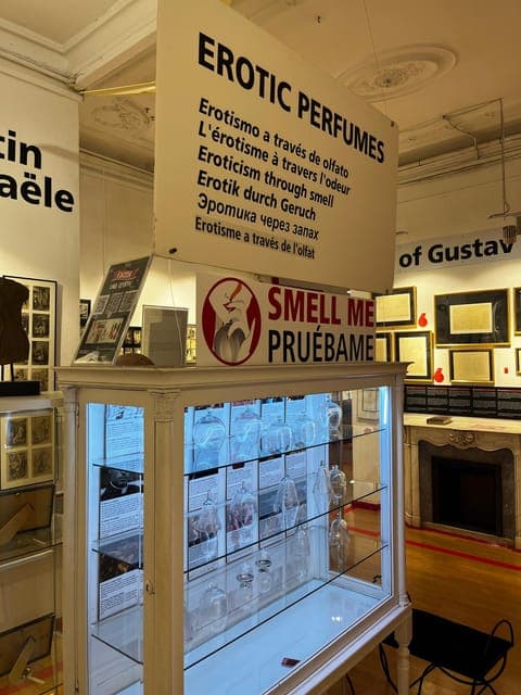 undefined Gallery Image 2