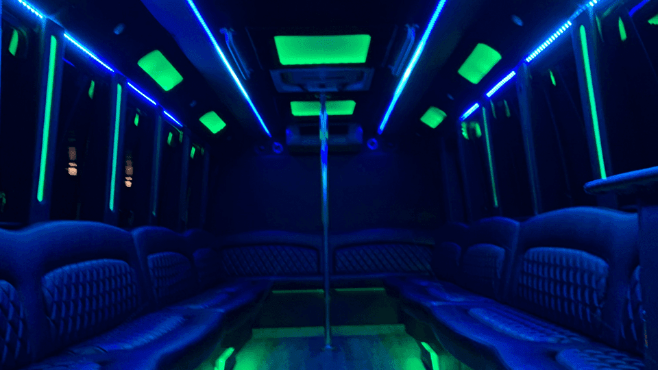 Private Party Bus Tour Of Vegas Strip w Champagne Gallery Image 3