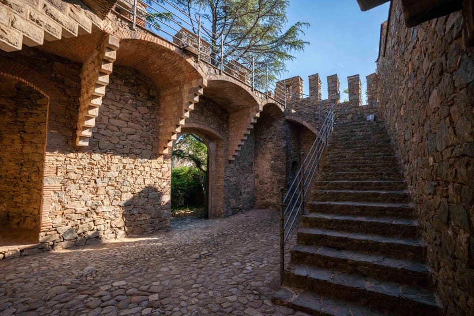 Exploring Gaudí's Hidden Gem, Bellesguard Tower Gallery Image 3