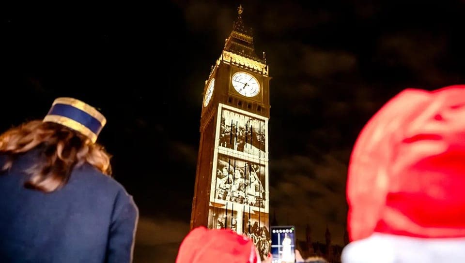 Christmas Lights Guided Tour Gallery Image 4