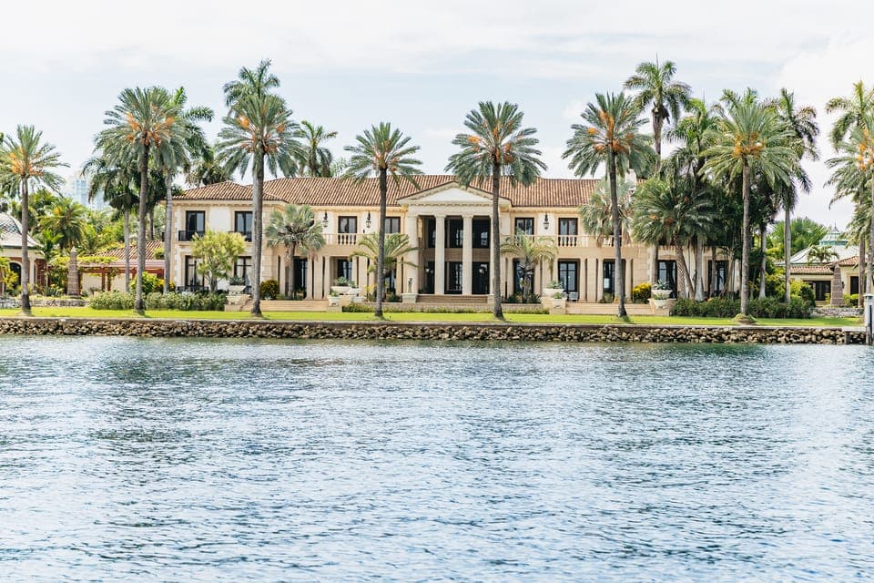 Sightseeing Speedboat Tour Gallery Image 3