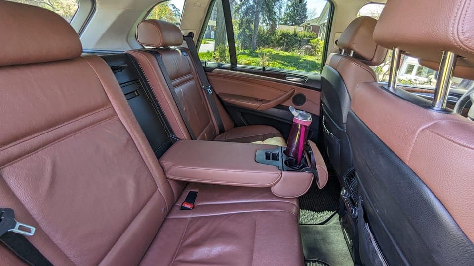 Private Transfer from Montreal Airport to Ottawa Gallery Image 2