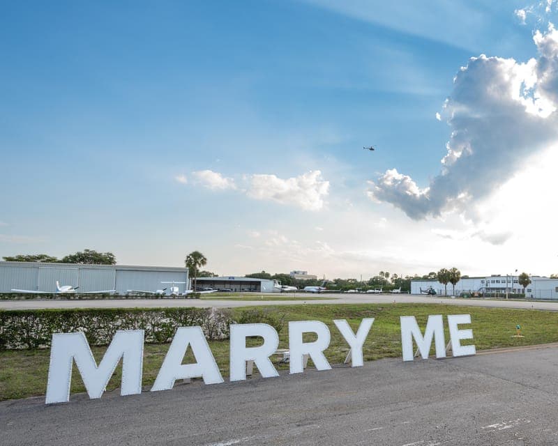 Helicopter: Everglades, Hard Rock Guitar & Beaches Gallery Image 1