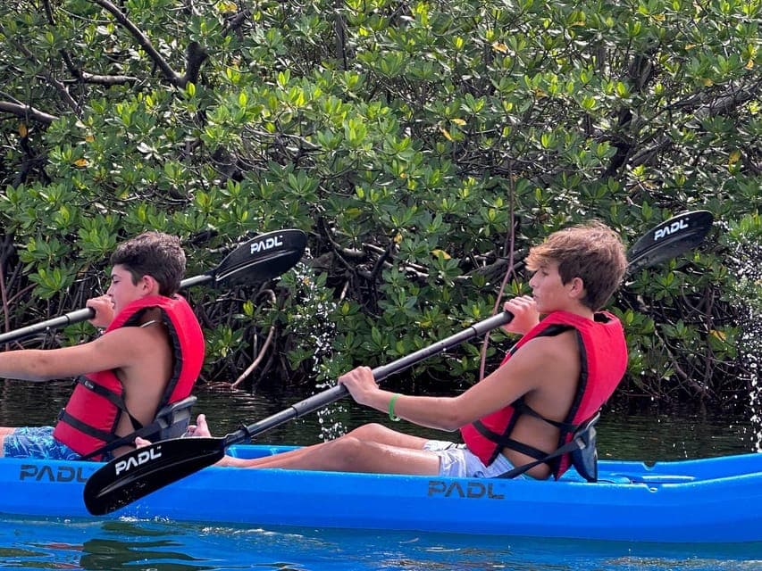 Paddle Board or Kayak Rental in Virginia Key Gallery Image 3