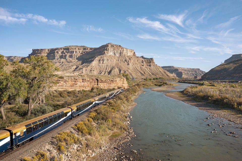 Moab to Denver: Rocky Mountaineer 2-Day Scenic Luxury Train Gallery Image 2