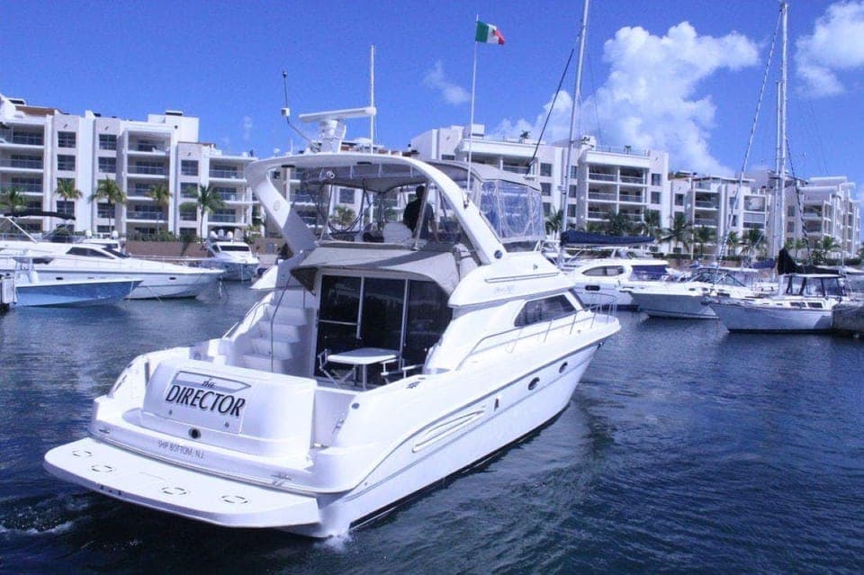 35. Cancun: Isla Mujeres Yacht Tour - Image 35