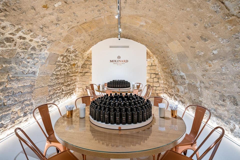 Molinard Parfums Paris 1er: Discovery Perfume Workshop Gallery Image 2