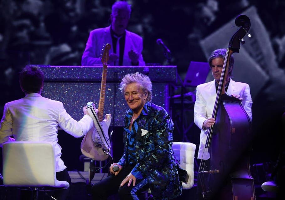Rod Stewart “The Encore Shows” at the Colosseum Gallery Image 3