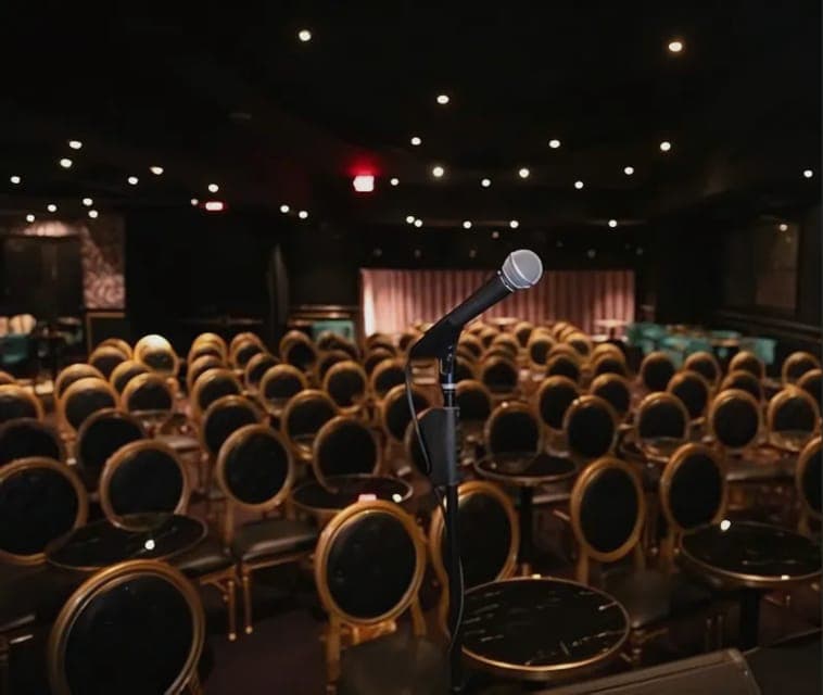 Hollywood Night Tour with Dinner & Comedy Show Gallery Image 3