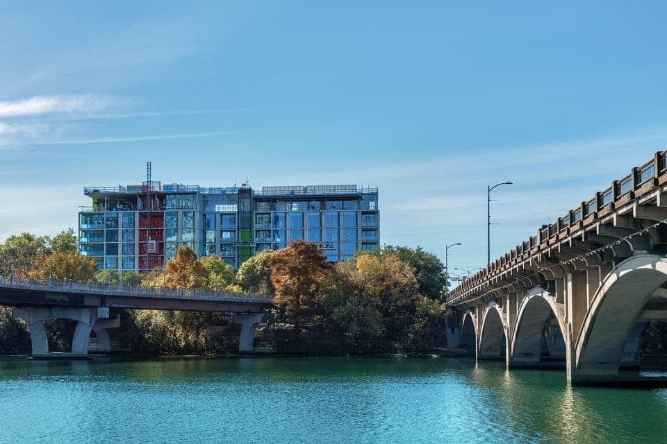 Austin Premium Driving Tour with Texas Capitol & Mt. Bonnell Gallery Image 4