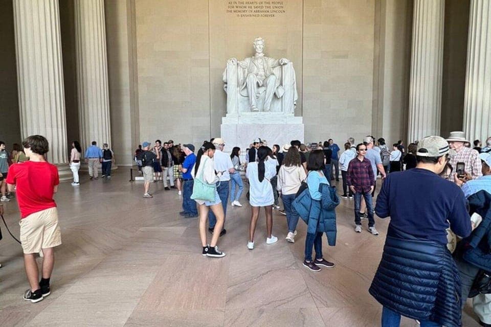 Washington, D.C.: 3-Hour Small Group Memorial Tour Gallery Image 1