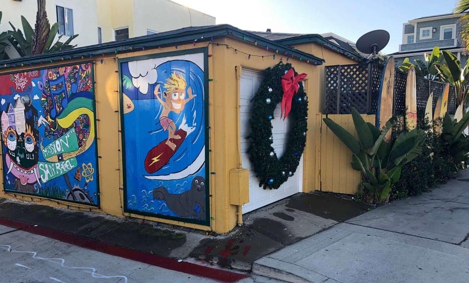 Pacific Beach 4-Mile Running Tour Gallery Image 3