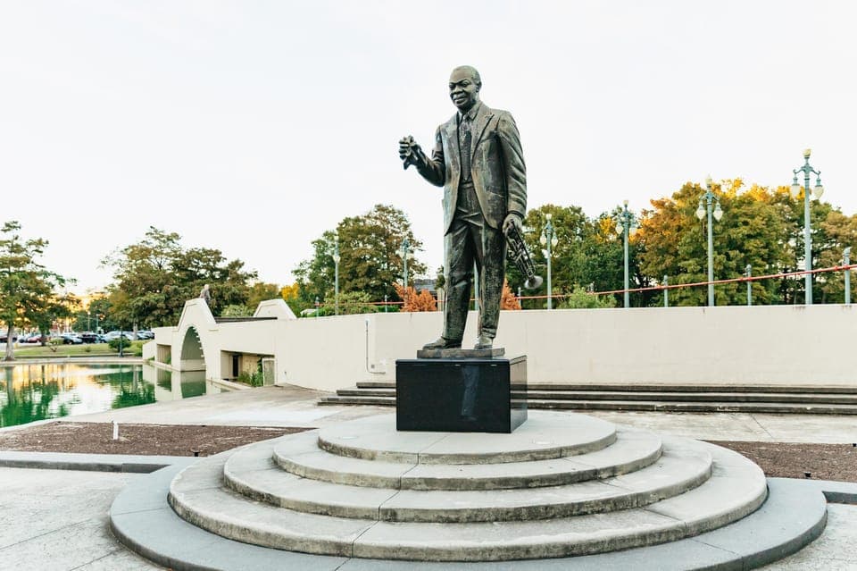 Evening in New Orleans: Live Jazz Music Discovery Tour Gallery Image 2