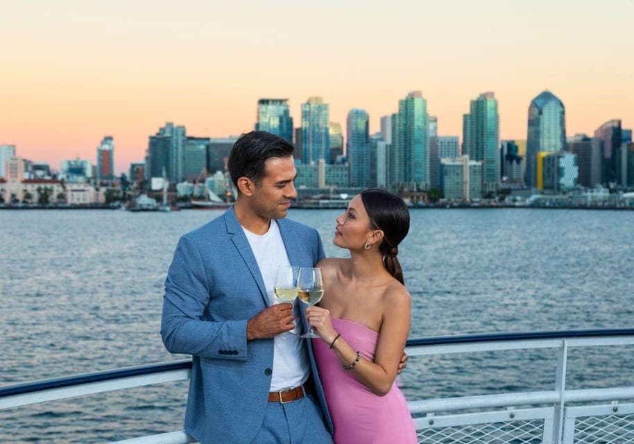 City Cruises Buffet Dinner Cruise with Drinks Gallery Image 3