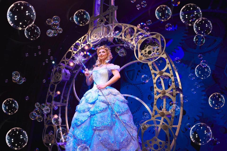 London's West End: Ticket to Wicked the Musical Gallery Image 2