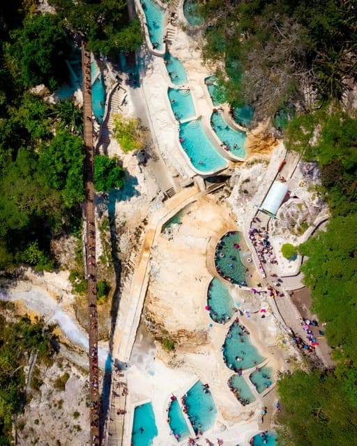 Excursion to the Tolantongo Caves Gallery Image 1
