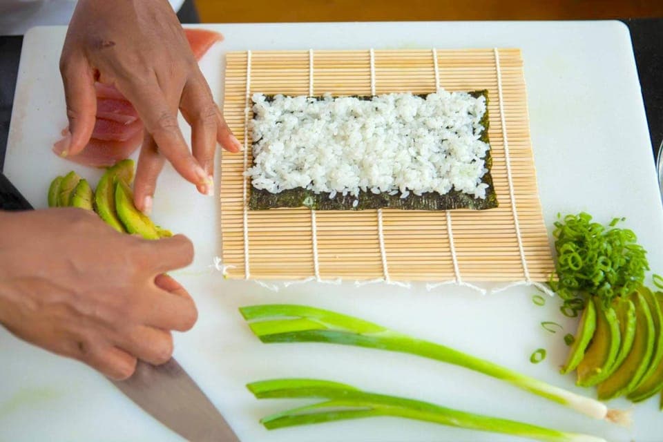 Sushi Making Class for Beginners Gallery Image 4
