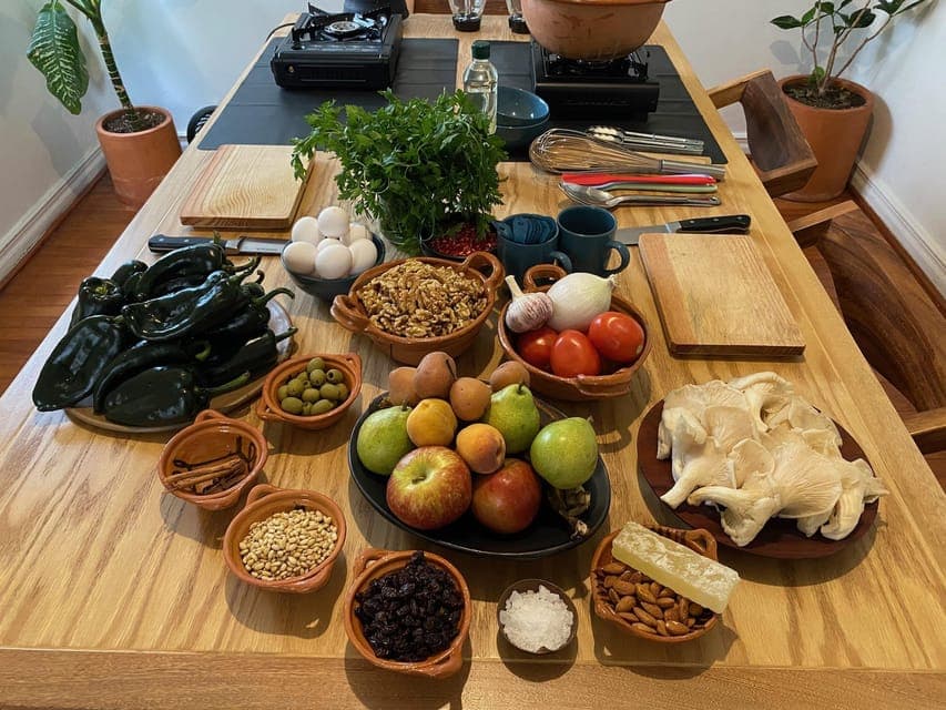 Chile en Nogada: Mexico's Decadent Independence Day Dish Gallery Image 3