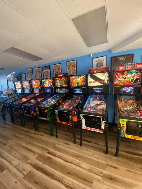 Long Beach: Pinball Arcade 40 Pinball Machines on Freeplay Gallery Image 4