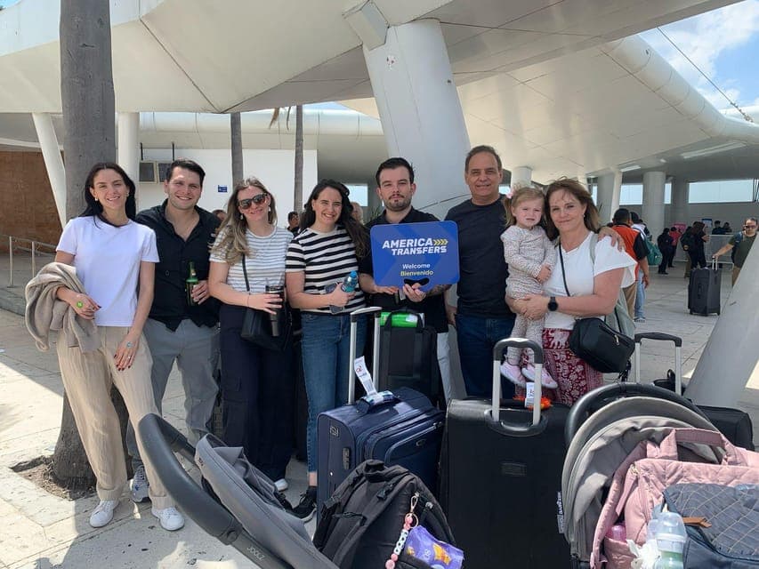 Cancun Airport: One-Way or Roundtrip Private Transfer Gallery Image 4