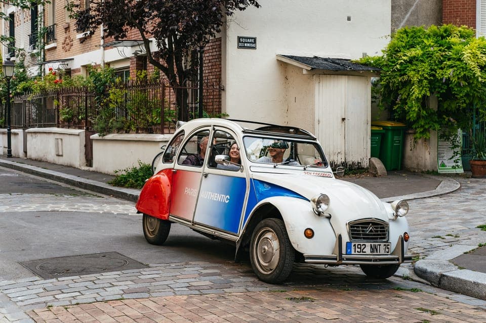 1-Hour Vintage Citroen 2CV Tour Gallery Image 2