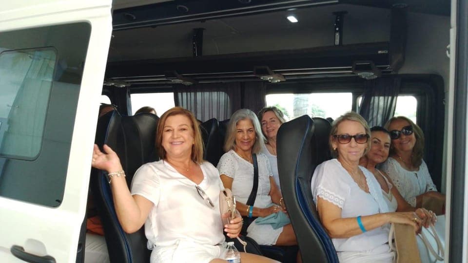 round trip cancun: apto-cun-apto Gallery Image 3