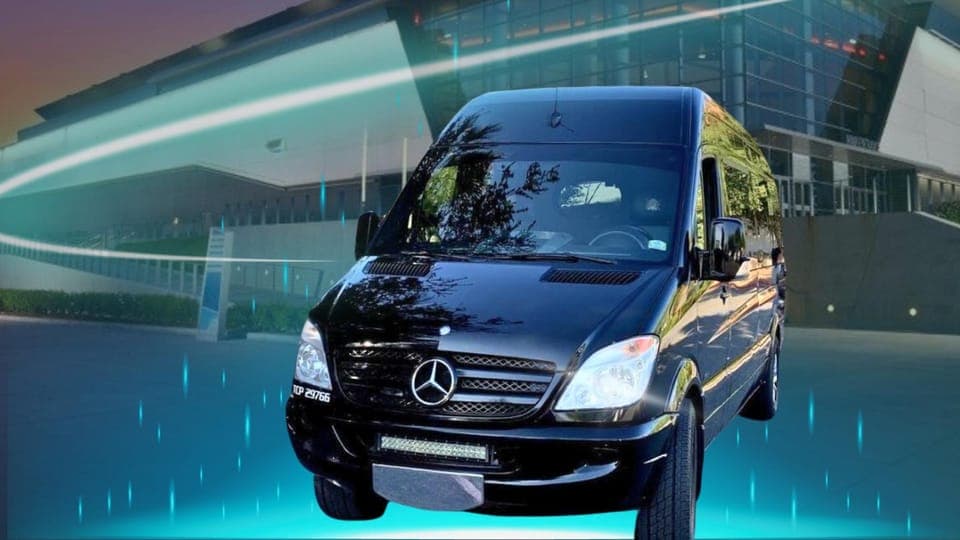 LAX Transfer to Ontario CA - 50 Mile Radius Gallery Image 3