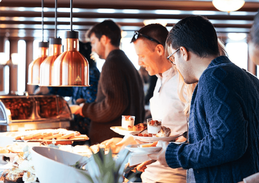 Boston Harbor: Winter Holiday Weekend Brunch Cruise Gallery Image 3