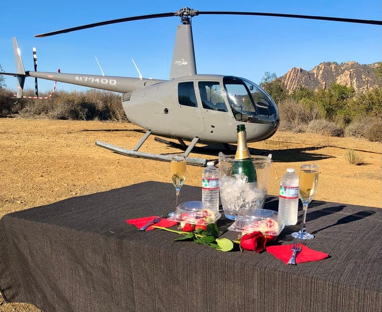 Los Angeles Romantic Helicopter Tour with Mountain Landing Gallery Image 3