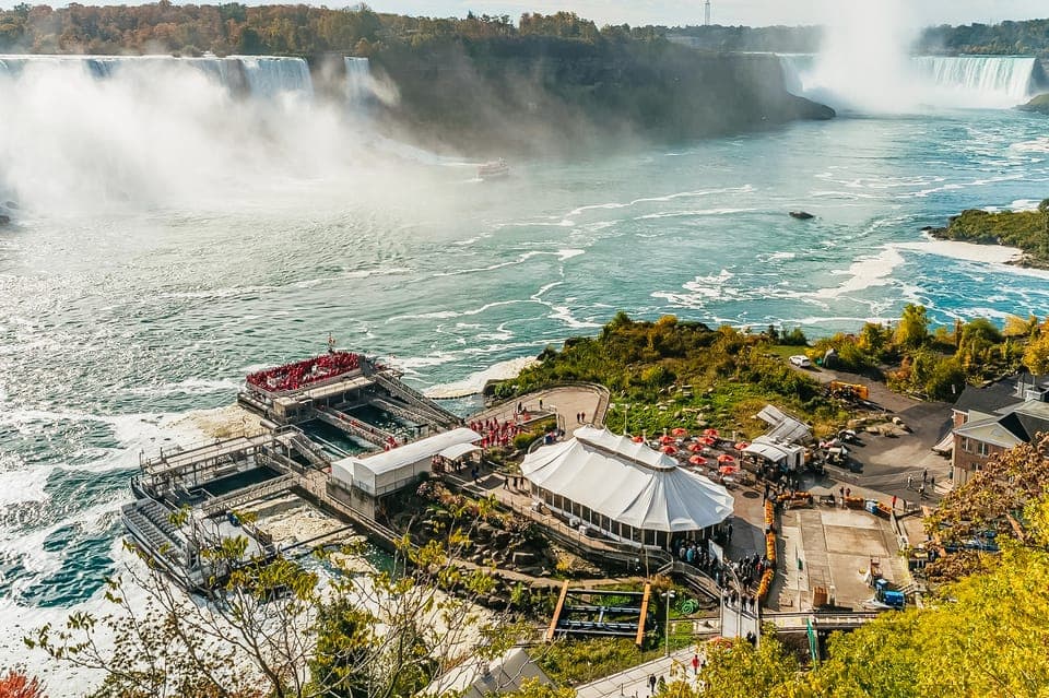 19. Customizable Guided Day Trip to Niagara Falls - Image 19