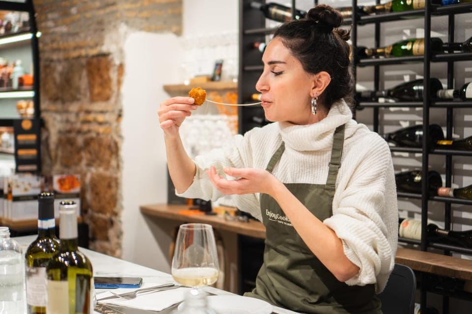 Pizza and Gelato Making Class with Wine Gallery Image 3