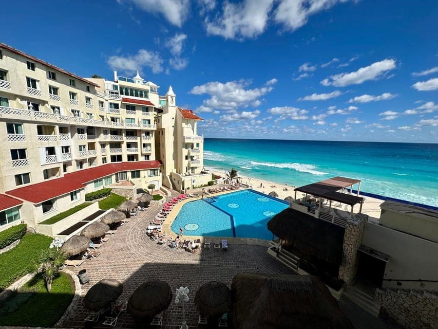 5. Private Shuttle Bsea Cancun Plaza Hotel to CUN Airport - Image 5