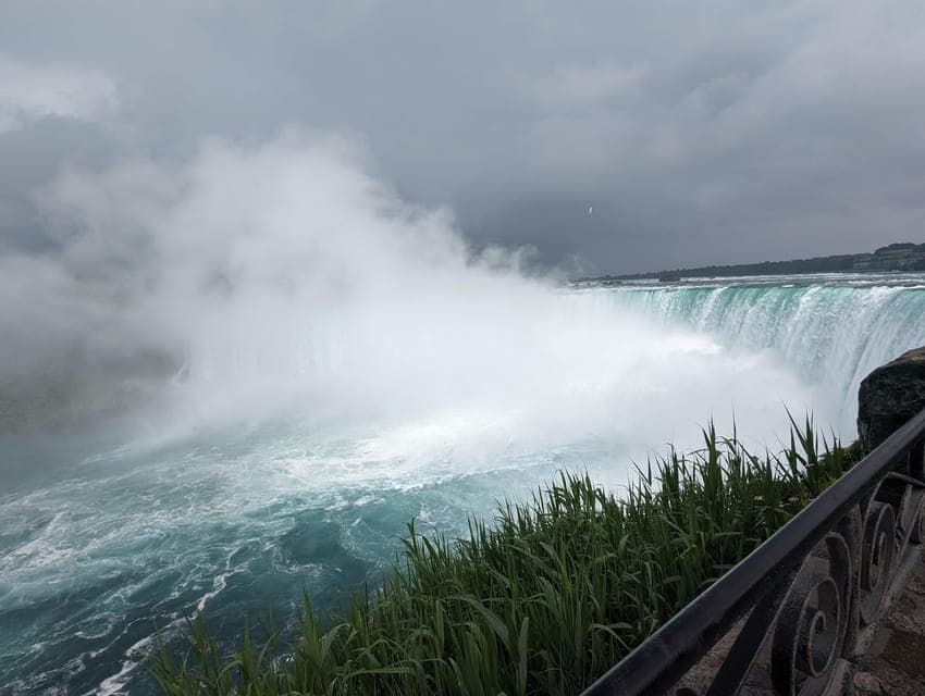 Niagara Falls Day Tour with Boat Tour Option Gallery Image 3