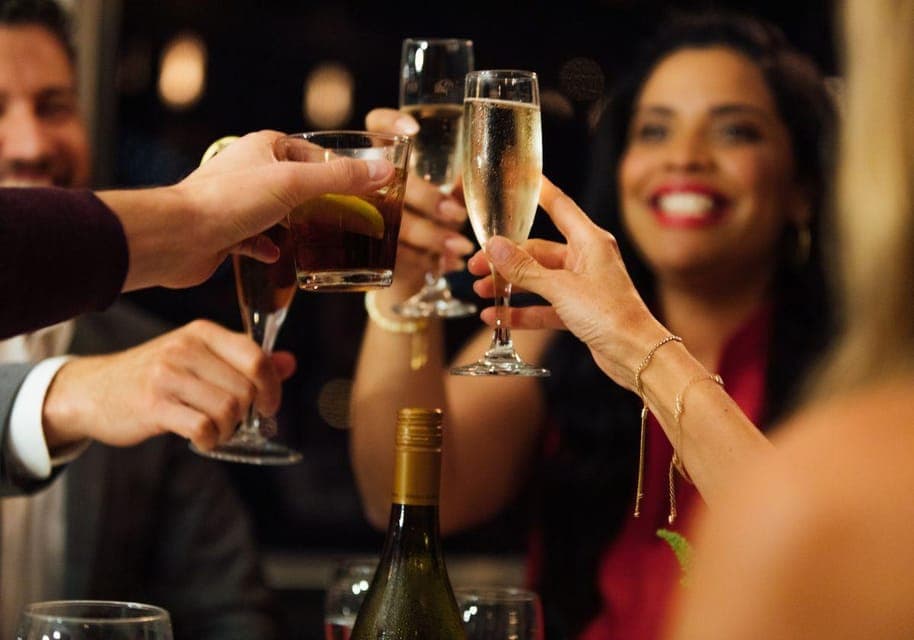 30. City Cruises Buffet Dinner Cruise with Drinks - Image 30