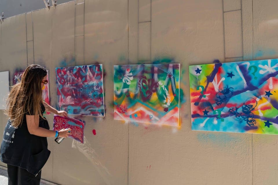 Wynwood Walls Spray Paint & Stencil Art Class & Entry Gallery Image 2