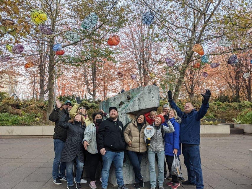 Best of Attractions Walking Tour +Bike/Kayak Rental Gallery Image 4