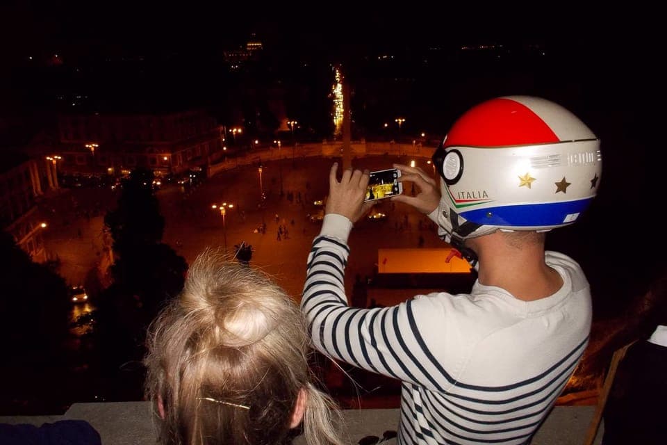 Rome 24-Hour Vespa Primavera Rental Gallery Image 2