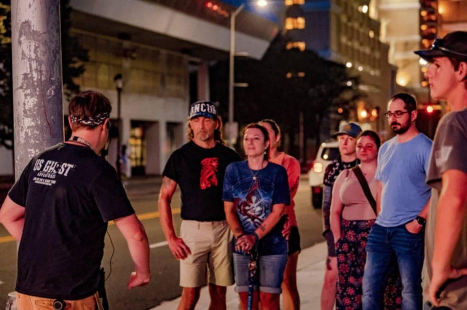Embers of the Windy City: Chilling Chicago Ghost Tours Gallery Image 4