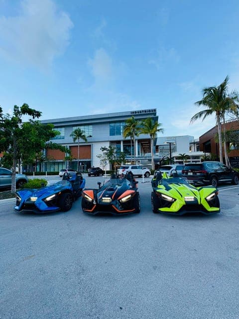 Slingshot Rentals - Fort Laudarale, Hollywood, Sunny Isles Gallery Image 2