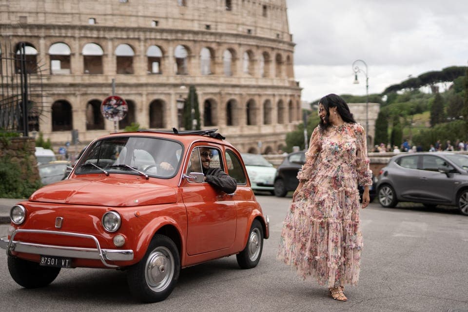 La Dolce Vita: Cruising Rome in a Classic Fiat 500 Gallery Image 2