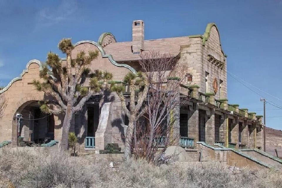 Small Group Death Valley,Rhyolite Ghost Day Tour from LV Gallery Image 4
