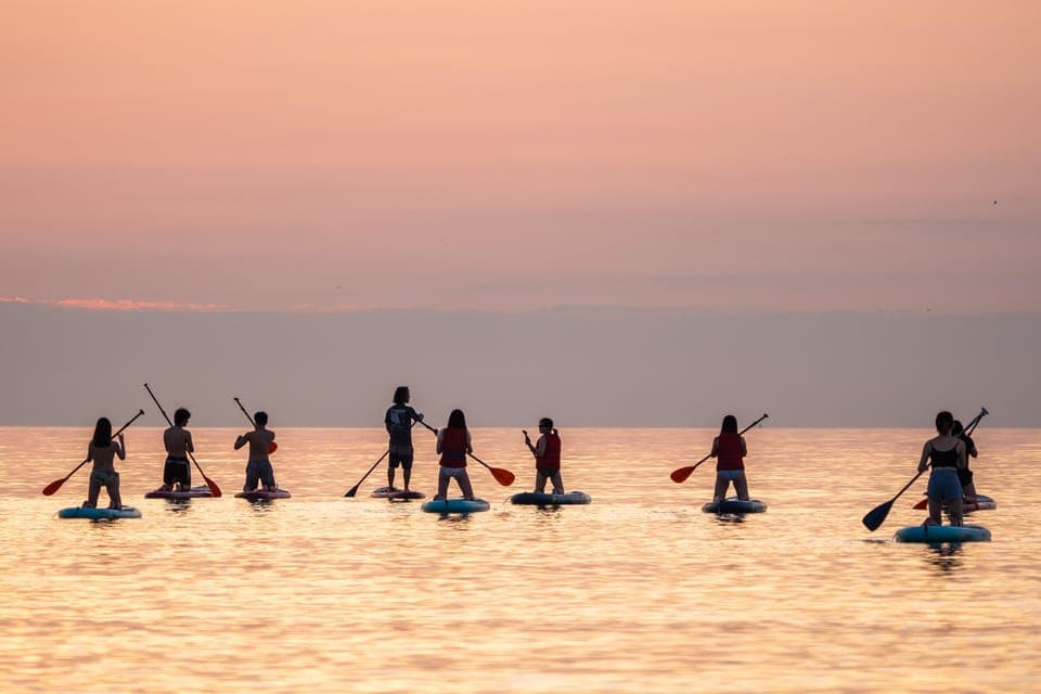 Paddlesurf Rental Barceloneta beach (75min) Gallery Image 2