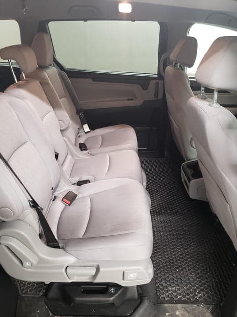 Airport Shuttle Services Gallery Image 4
