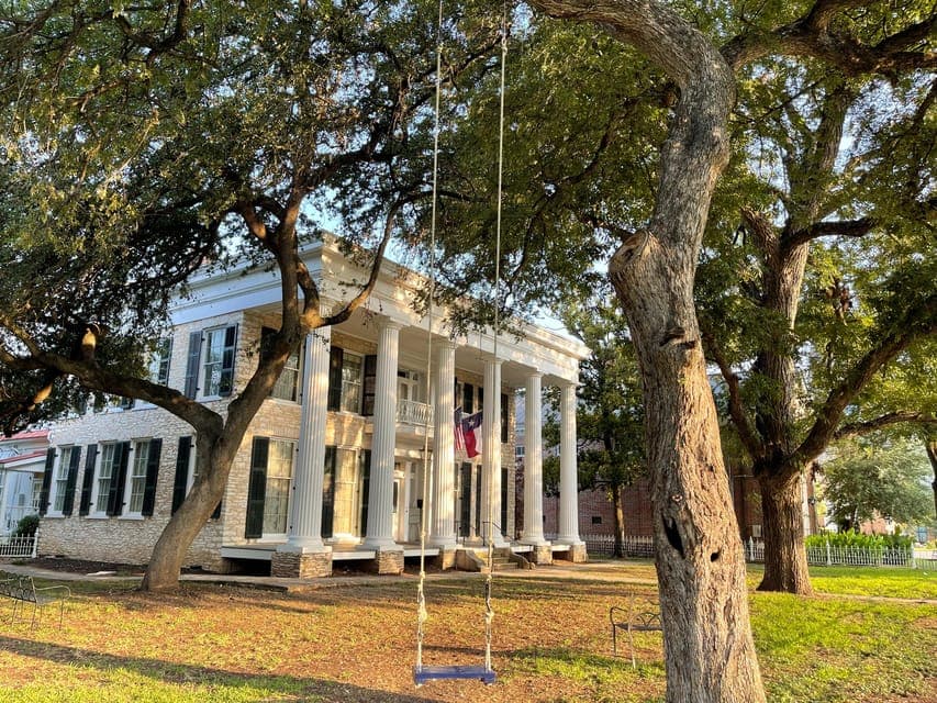 5. Neill-Cochran House Museum - Image 5