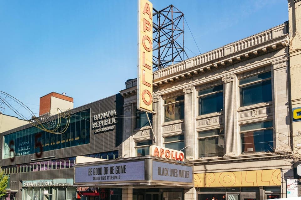 Brooklyn, Bronx, Queens Sightseeing Bus Tour Gallery Image 3