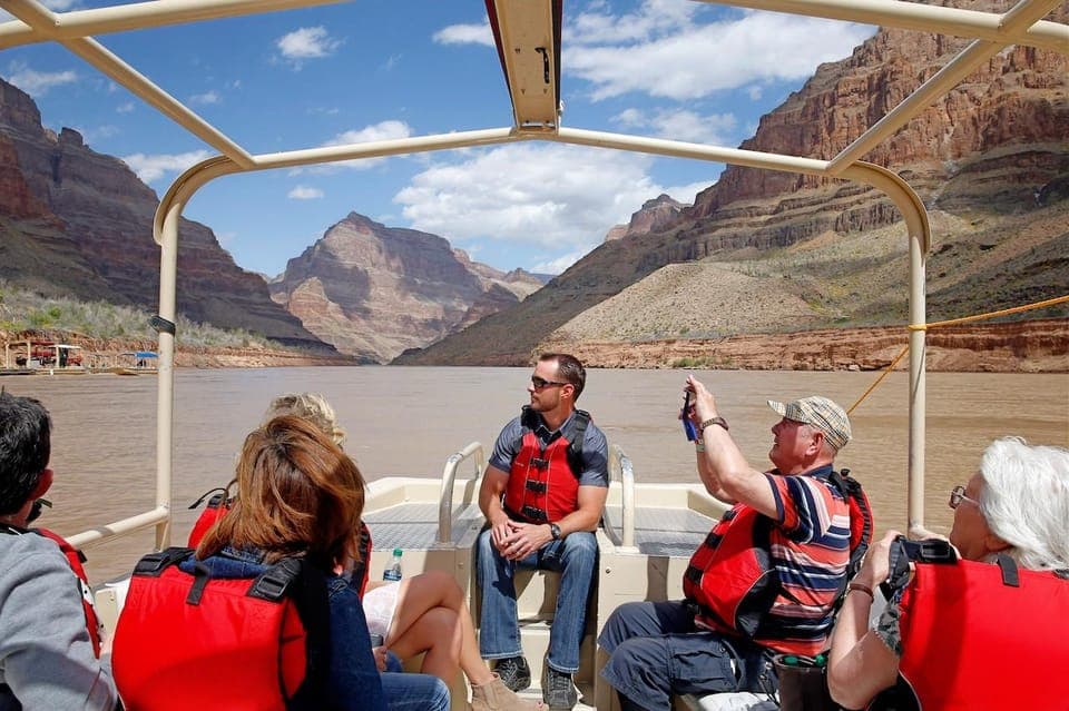 Grand Canyon Airplane, Helicopter and Boat Tour Gallery Image 2