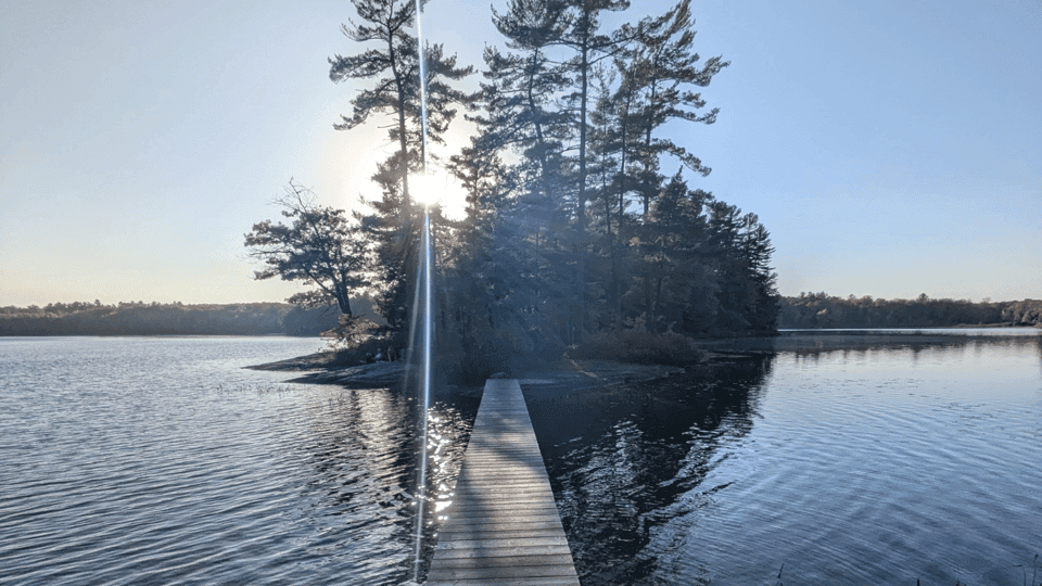 Muskoka Cranberry Farm and Hardy Lake Hike Gallery Image 3
