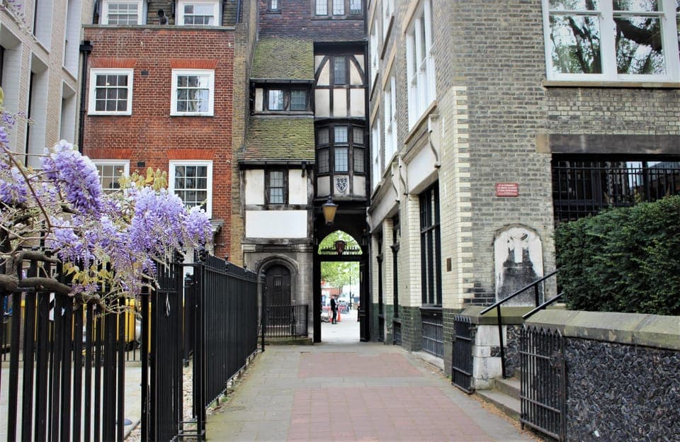 Disastrous London: Plague, Fire, and Revolution Gallery Image 1